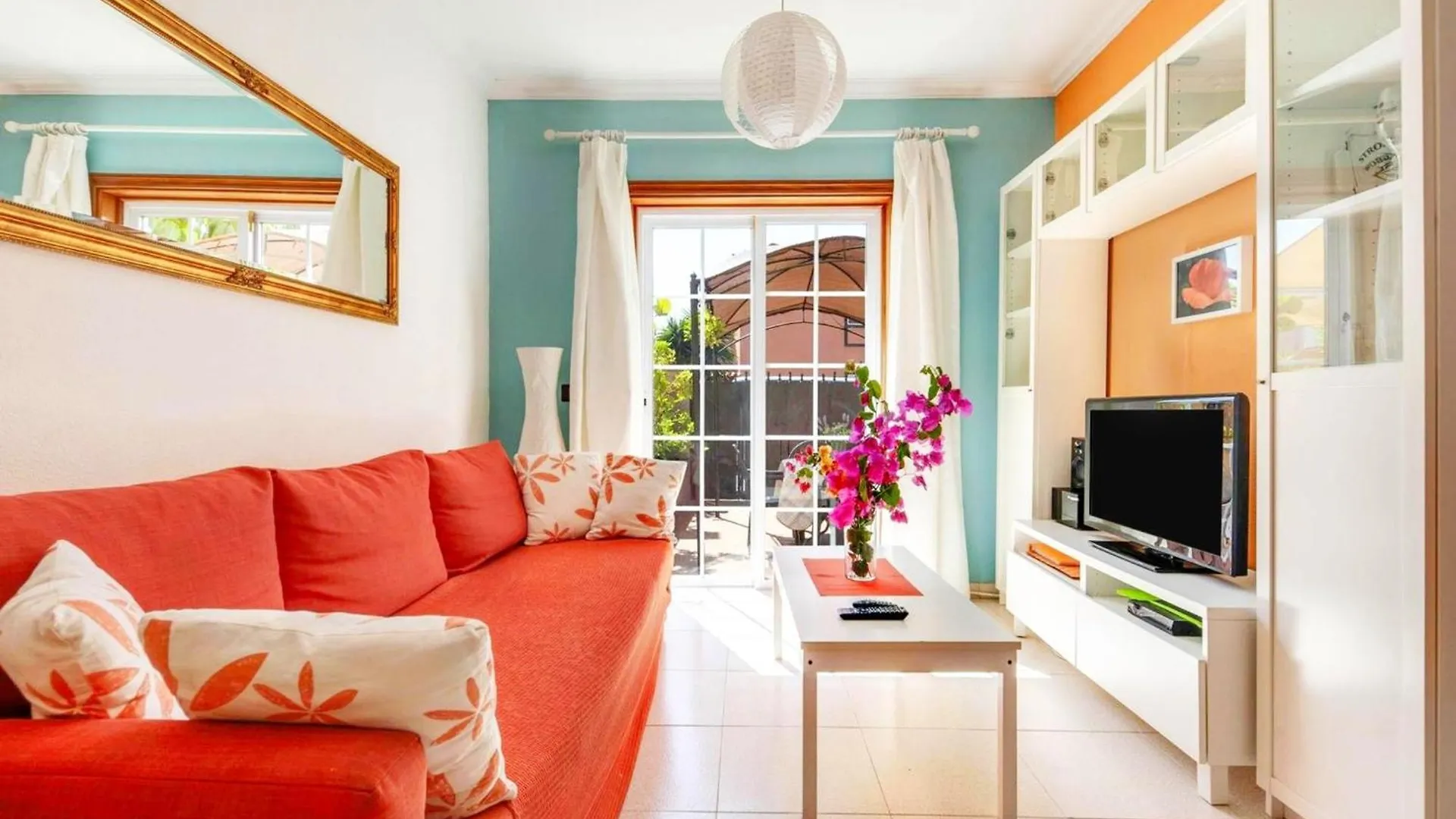 Casa Golfin - Colorful House With Large Terrace In The Sunny South España